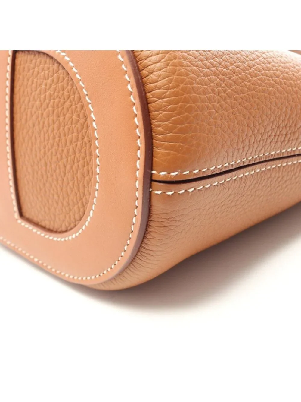 Hermes Handbag in the Loop 18 Gold